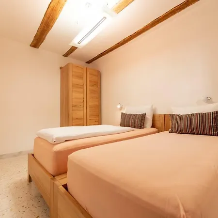 Gardar Studio Fox Hotel Bolzano Exterior photo